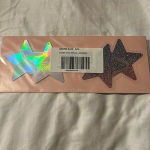 Victoria’s Secret Star petals show stoppers